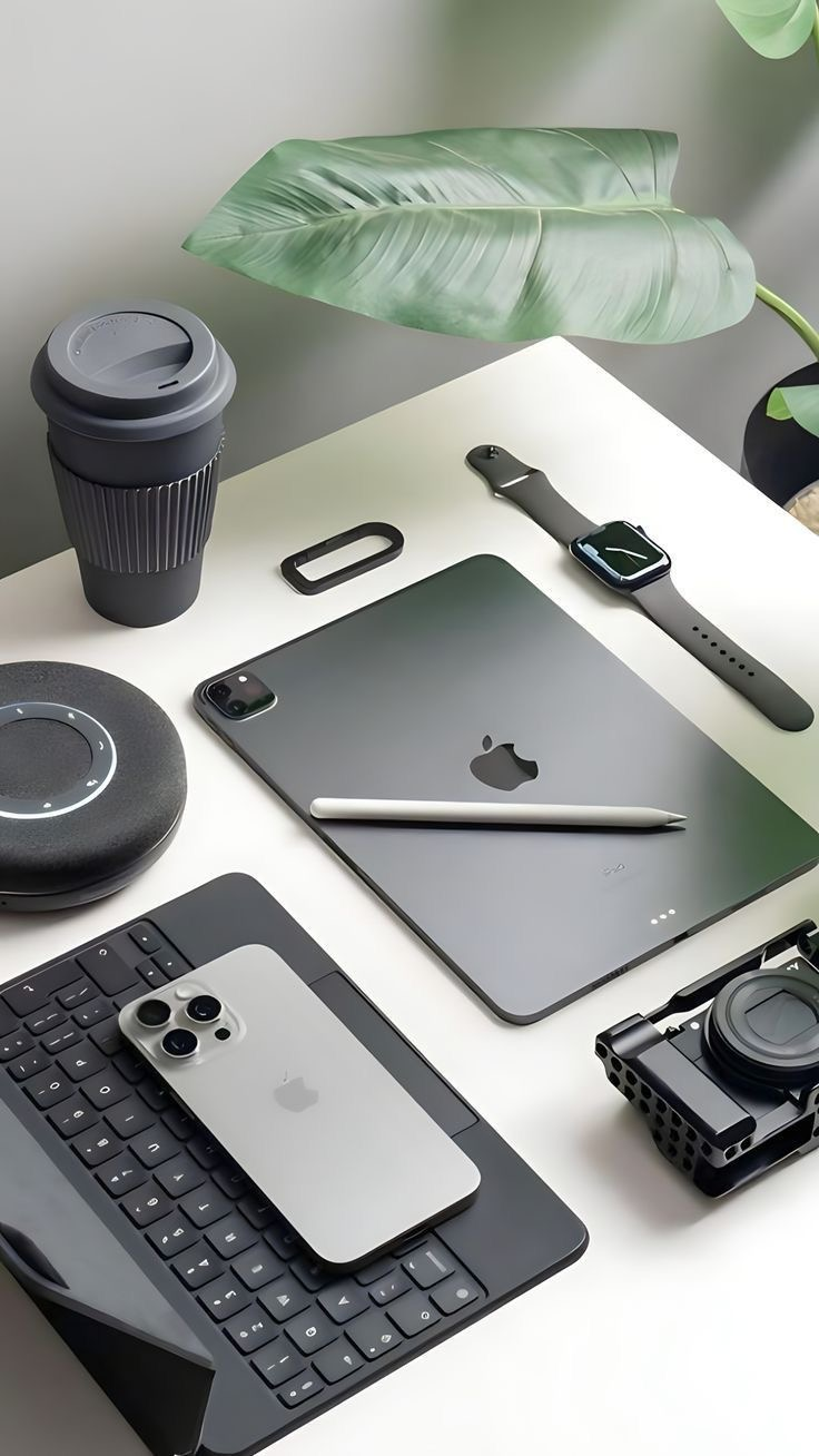 Electronics & Tech